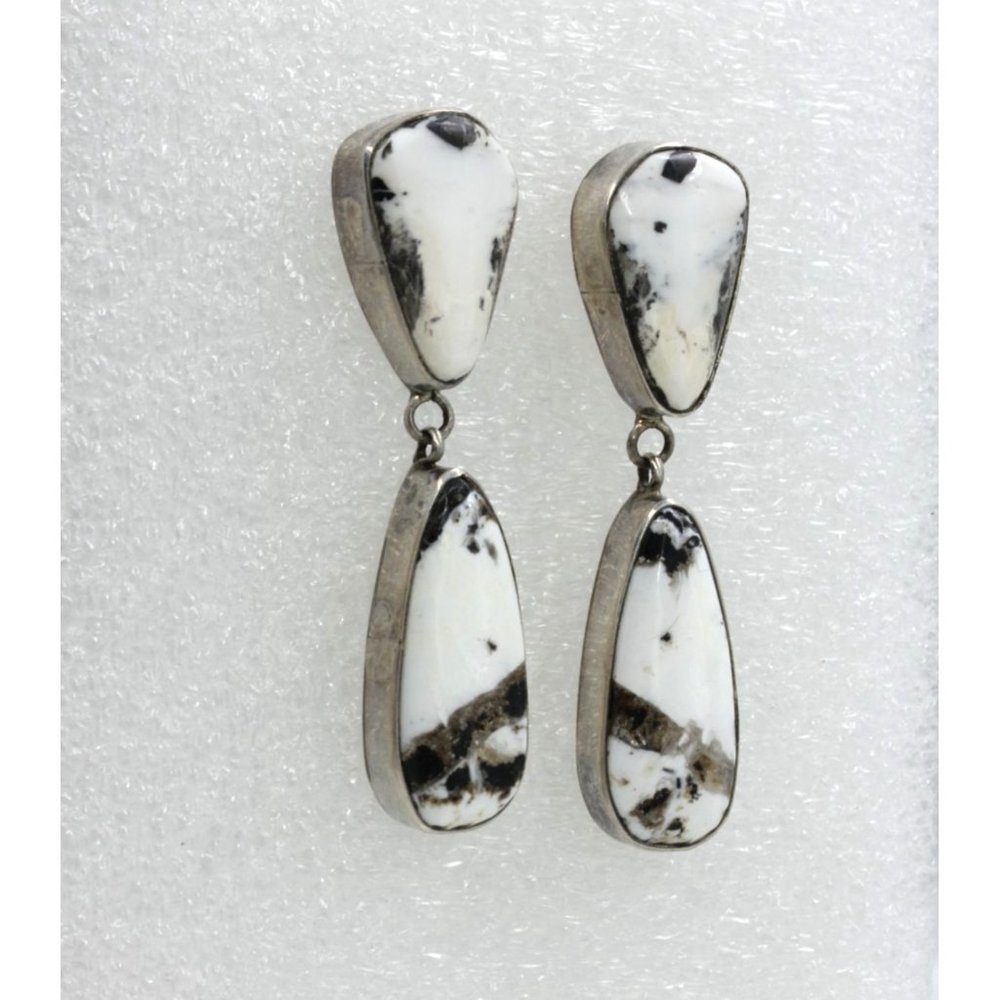 925 STERLING vintage John Begay JB Navajo WHITE BUFFALO earrings, 17.4 gr 2" - Picture 1 of 11